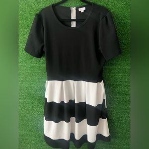 Black and White Cocktail Dress *plus*